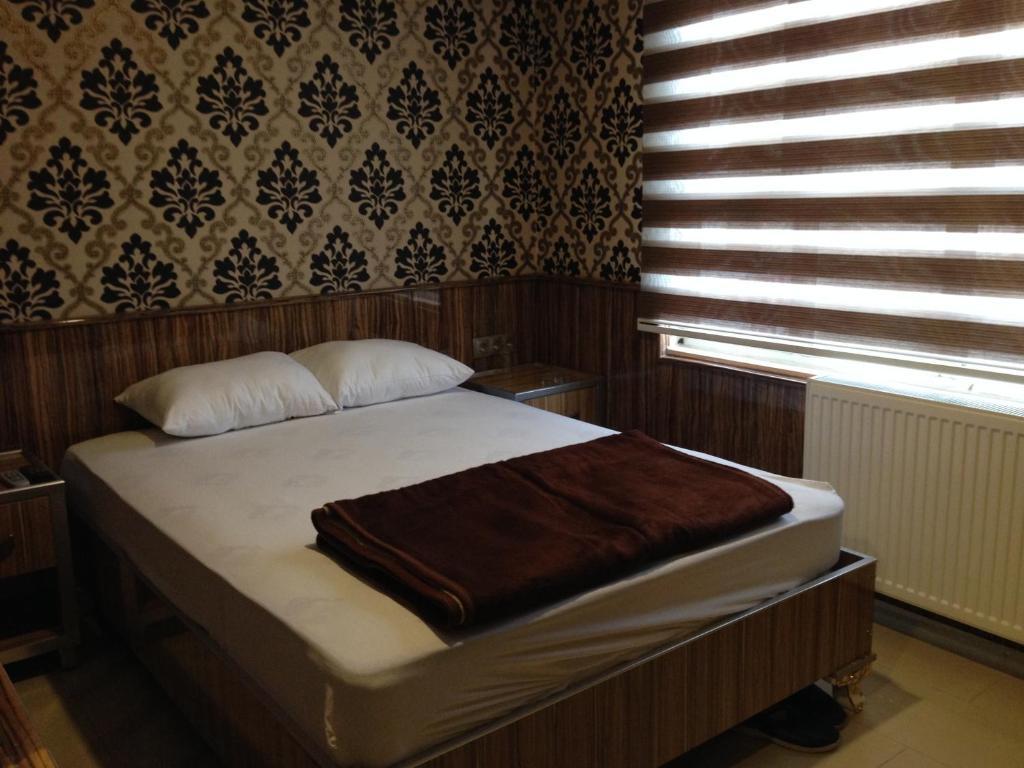 Istiklal Hotel Sanliurfa Bagian luar foto