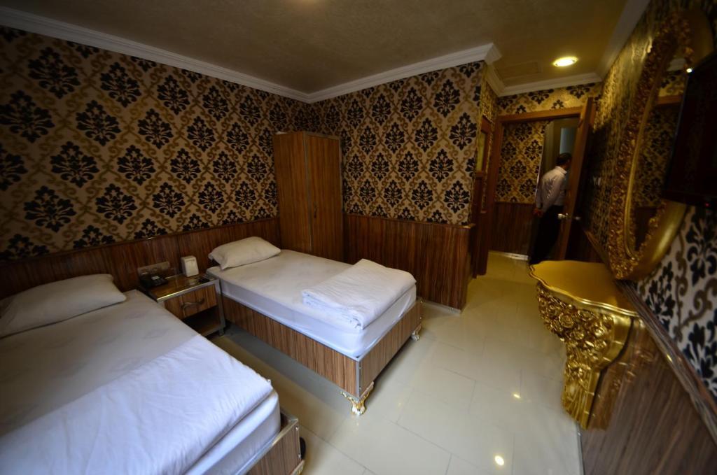 Istiklal Hotel Sanliurfa Bagian luar foto