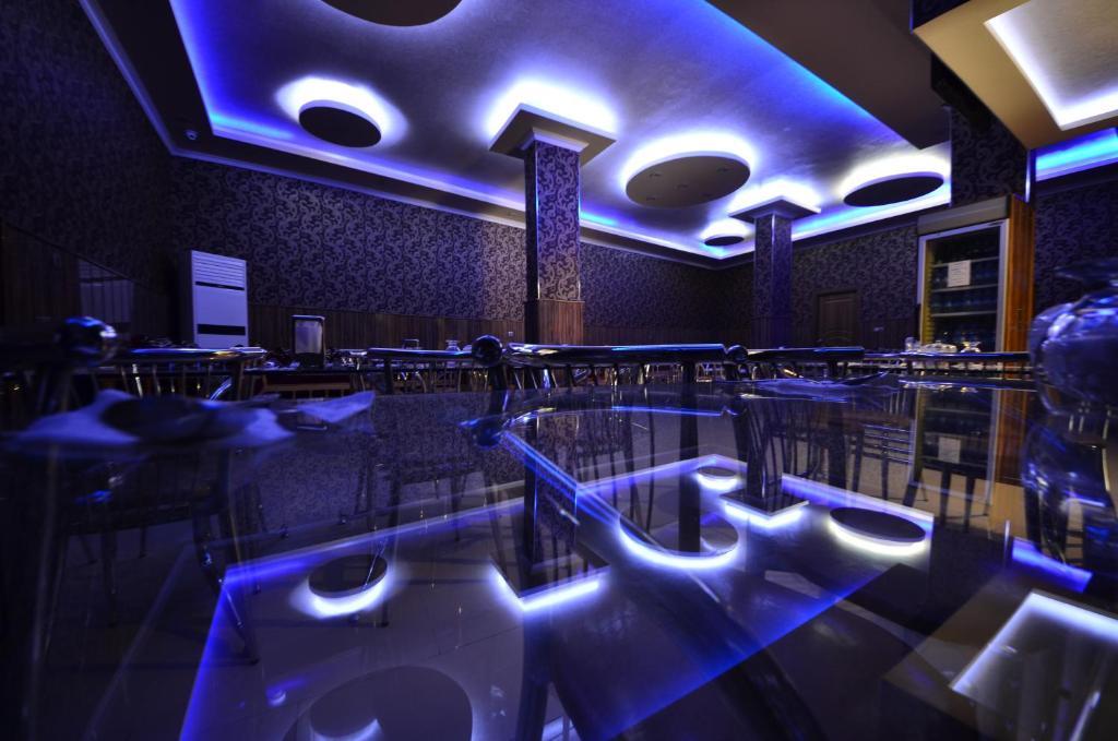 Istiklal Hotel Sanliurfa Bagian luar foto