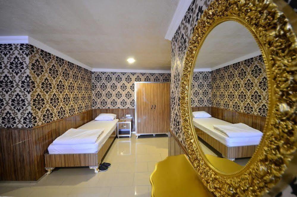 Istiklal Hotel Sanliurfa Bagian luar foto